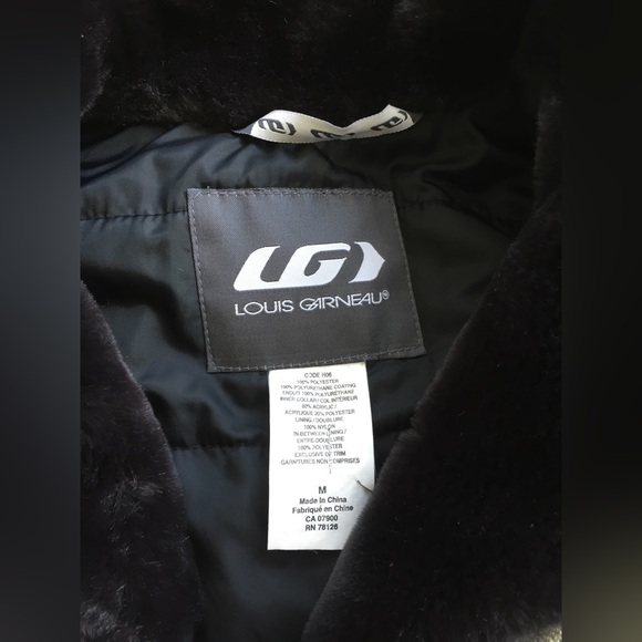 Coat - Picture 2 of 3